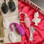 TRỨNG RUNG CÁ VOI