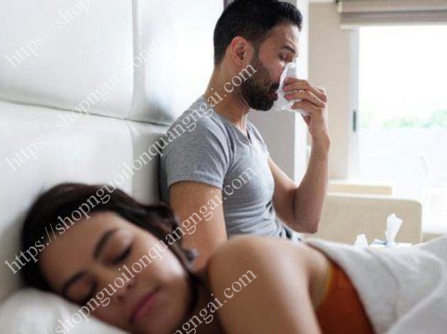 ĐÀN ÔNG CÓ THỂ BỊ DỊ ỨNG KHI..... "LÊN ĐỈNH"